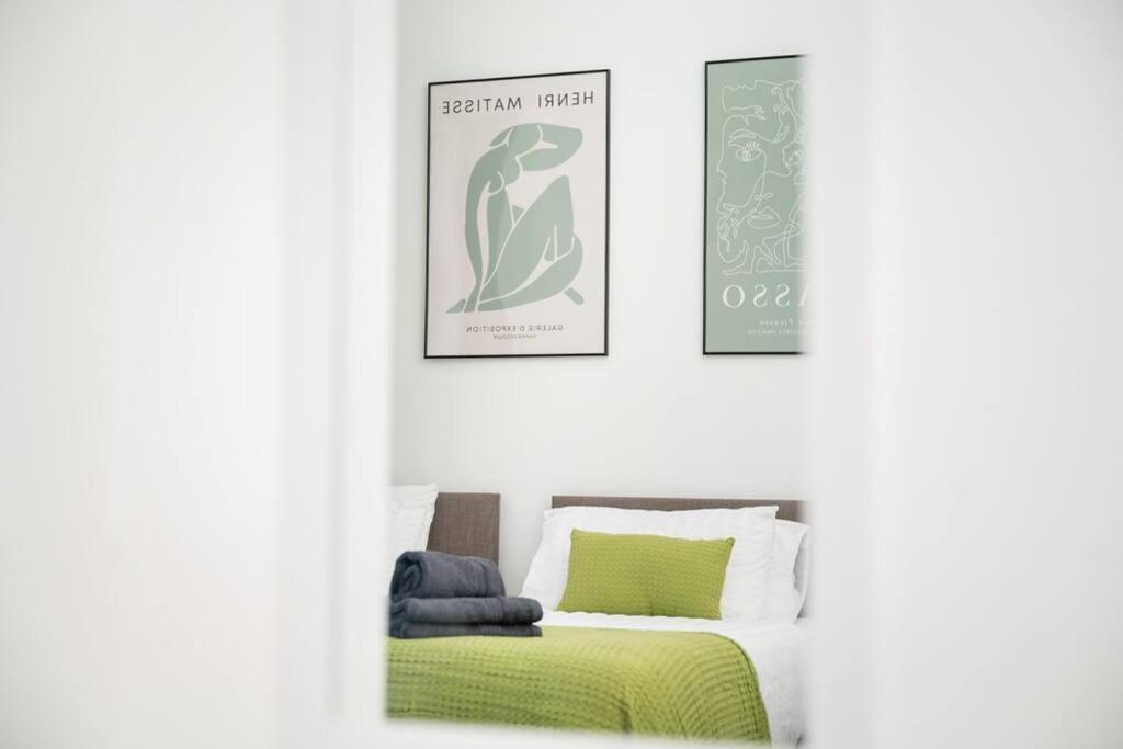 Spacious In The Heart Of West Yorkshire * Brighouse