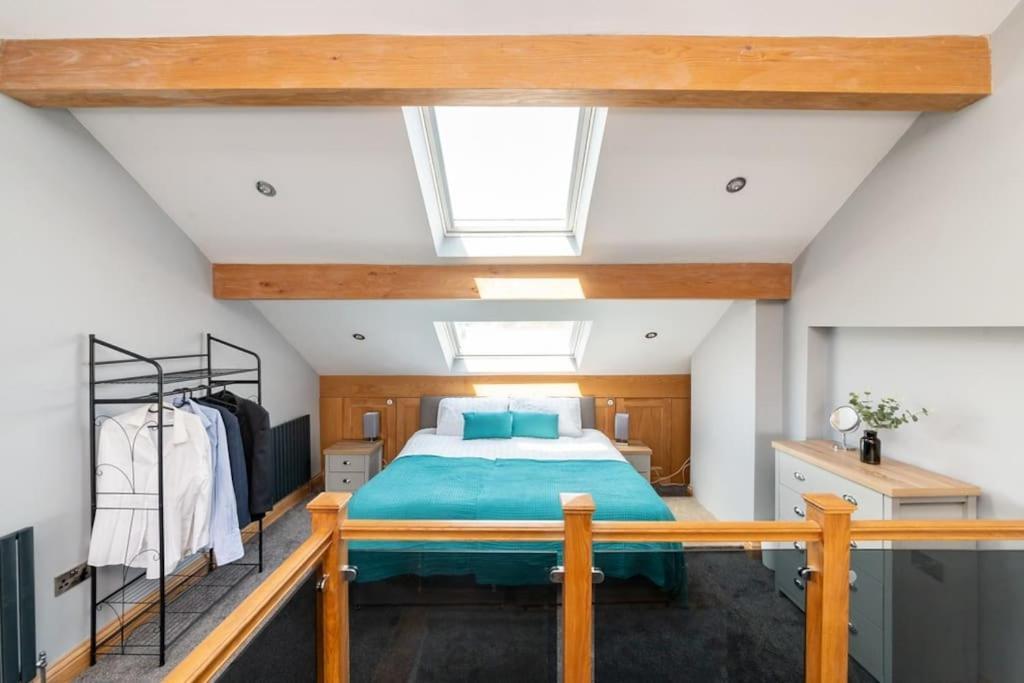 Spacious In The Heart Of West Yorkshire * Brighouse