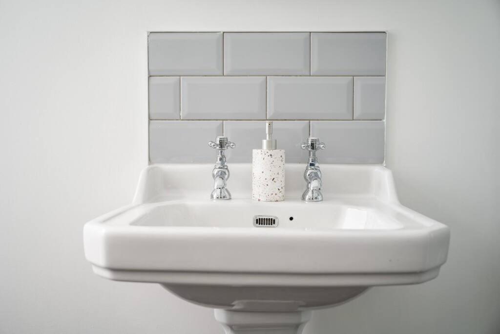 Spacious In The Heart Of West Yorkshire * Brighouse