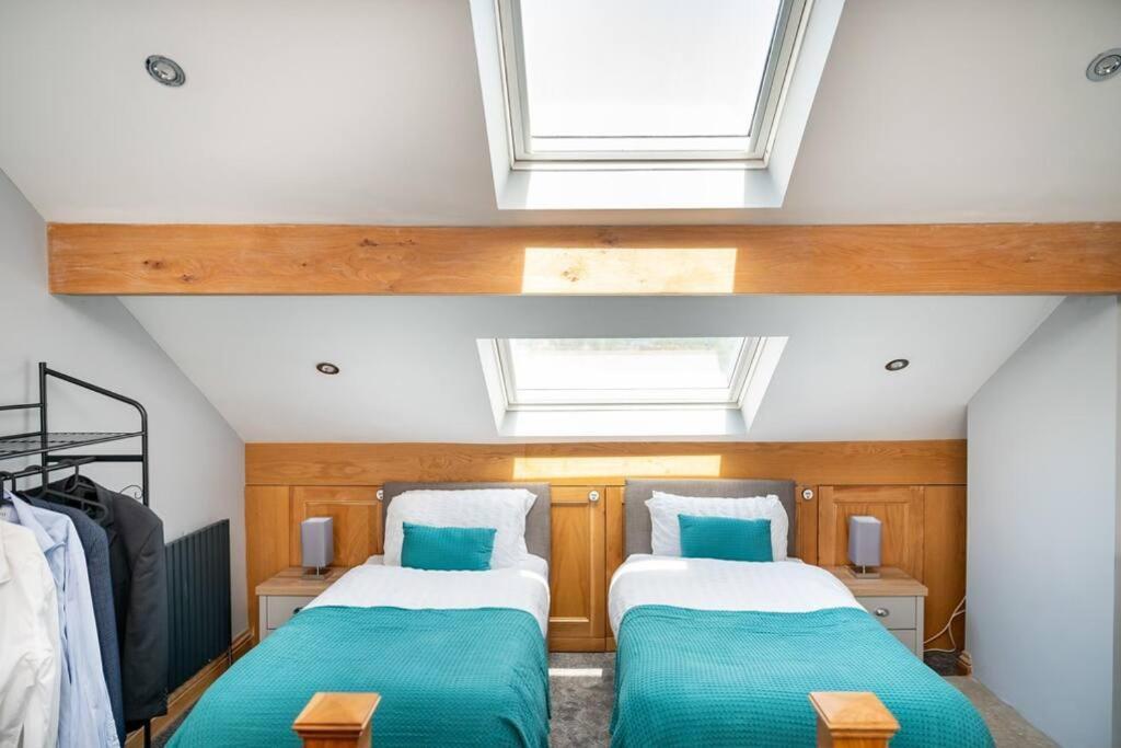 Spacious In The Heart Of West Yorkshire *