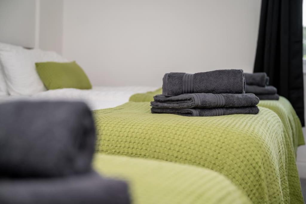 Spacious In The Heart Of West Yorkshire Brighouse